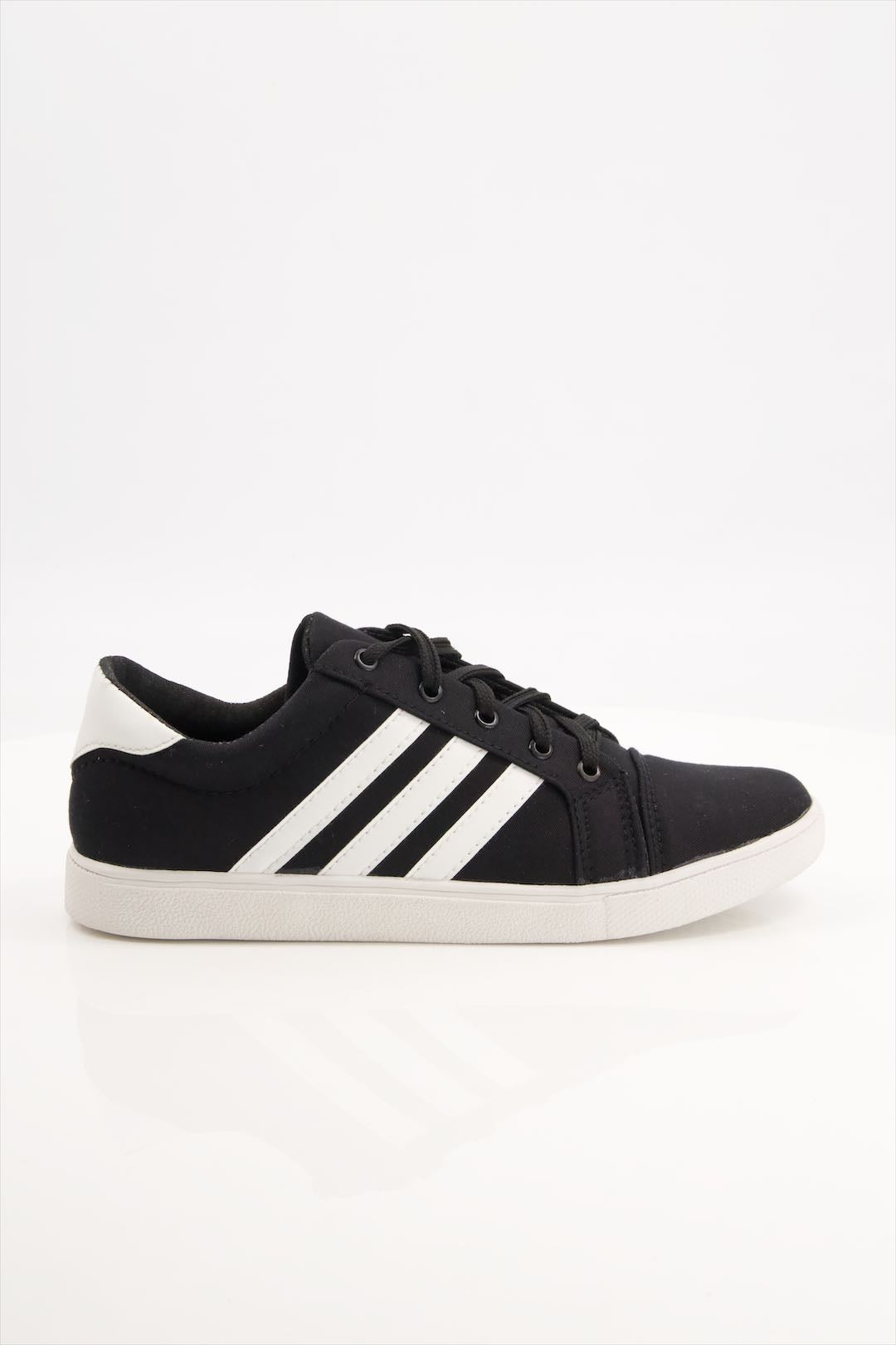Asiwen Slip Fit Sneakers