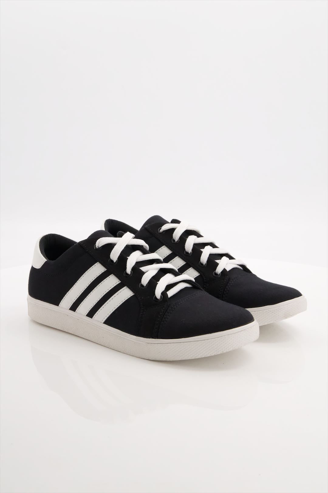 Asiwen Slip Fit Sneakers