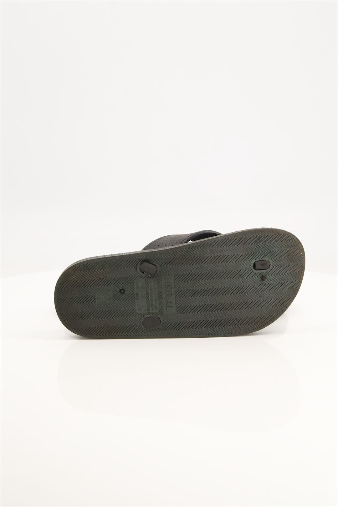 A146 Flip Flop Perfect Slippers